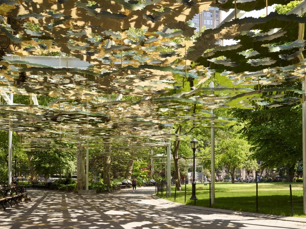   Teresita Fernández,  Fata Morgana , 2015. Courtesy the artist, Lehmann Maupin, New York and Hong Kong, and Anthony Meier Fine Arts, San Francisco. Photograph by Elisabeth Bernstein; © Teresita Fernández  