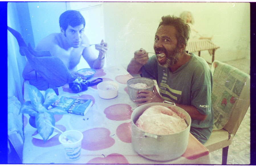 016Leandro Feal_Almost Blue_La Habana