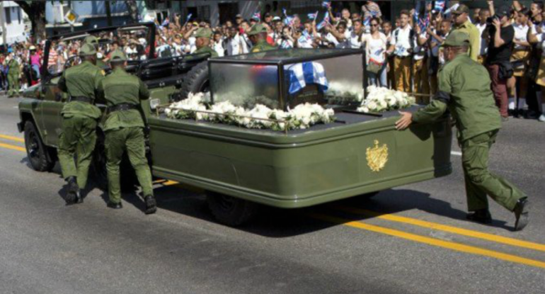 fidel-castro-hearse-sized-770x415xt