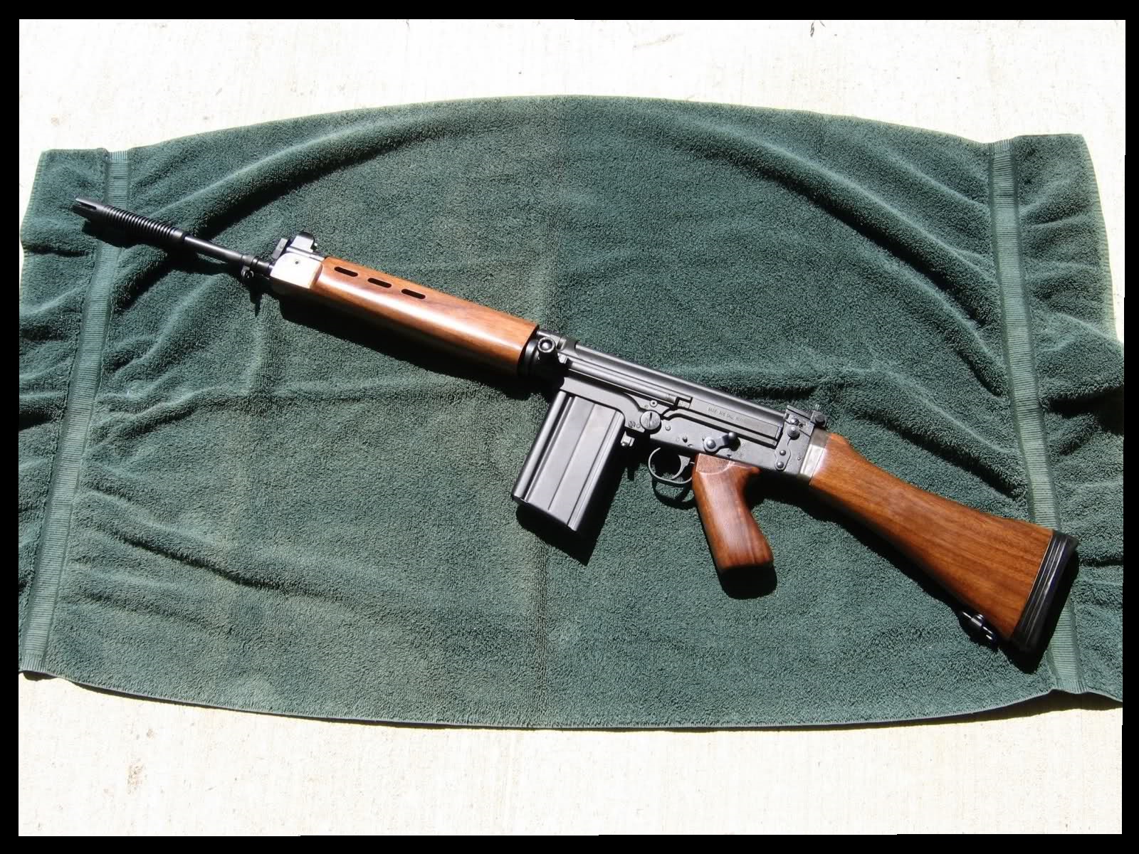 vy8ge81